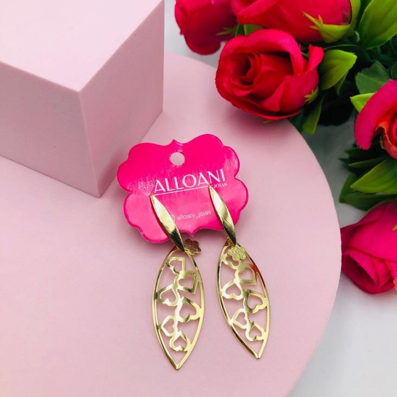 Brinco Pendurado Trabalhado