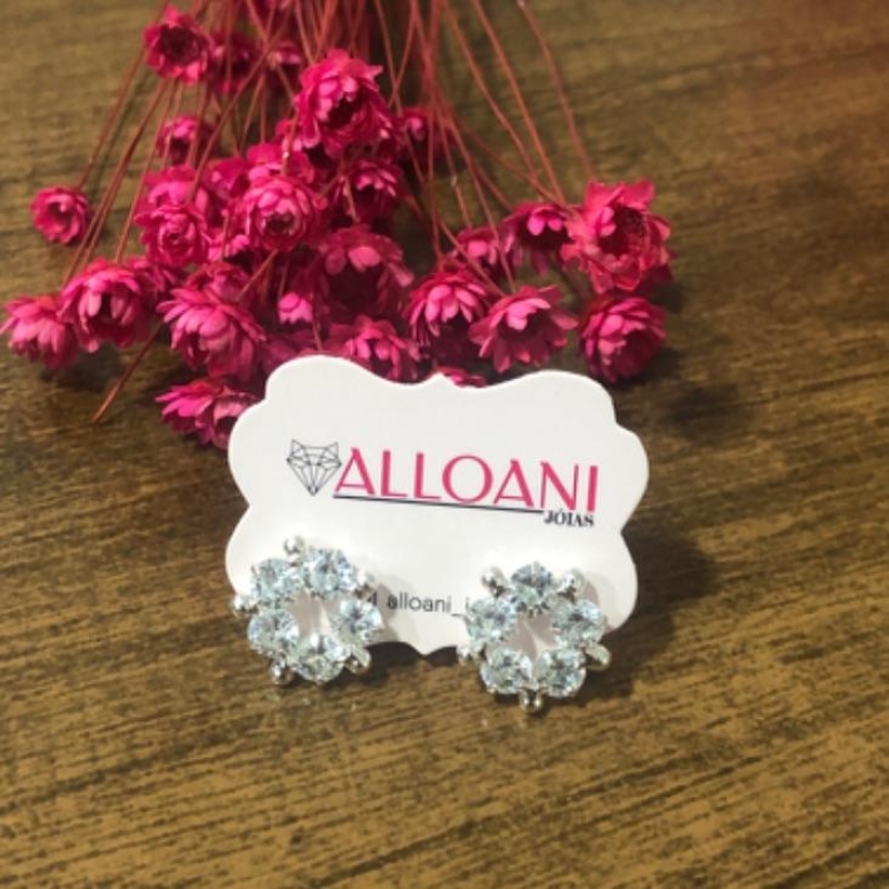 Brinco Redondo Cravejado