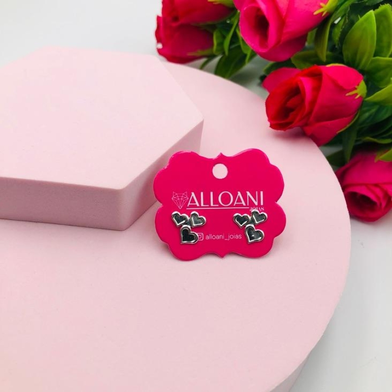 Brinco três corações