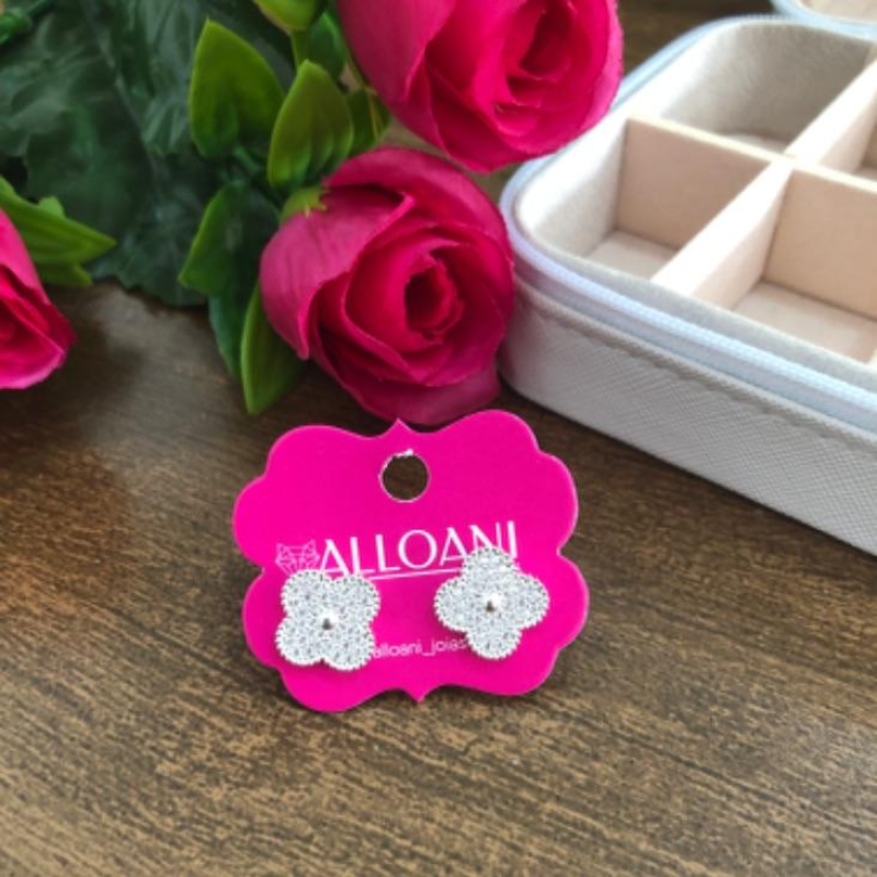 Brinco Trevo Cravejado