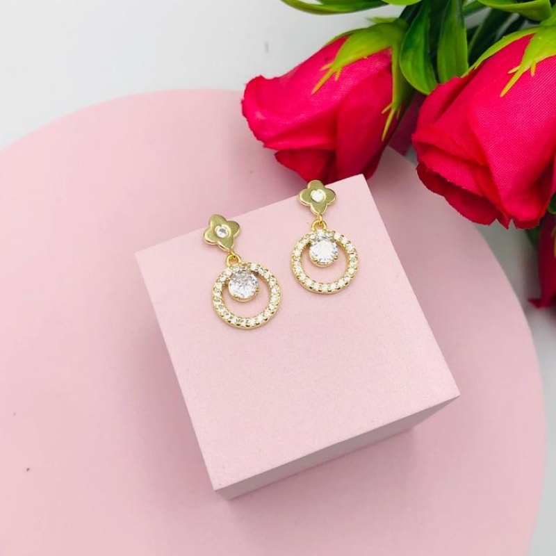 Brinco Trevo e Mandala Cravejado