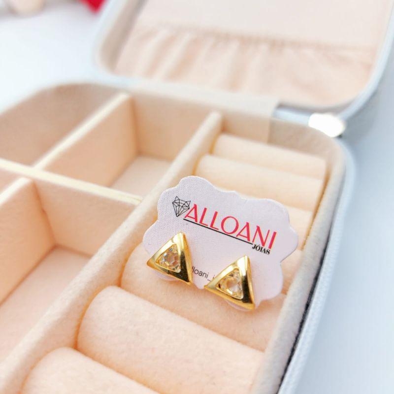 Brinco Triangulo com Zircônia  Branca