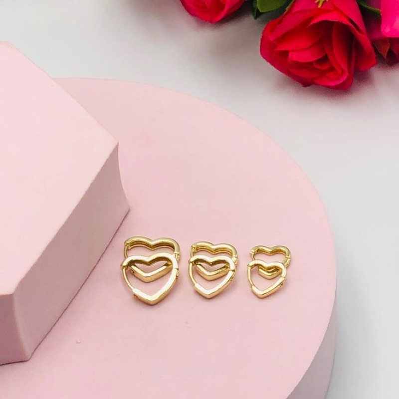 Brinco Trio Argolinhas Corações