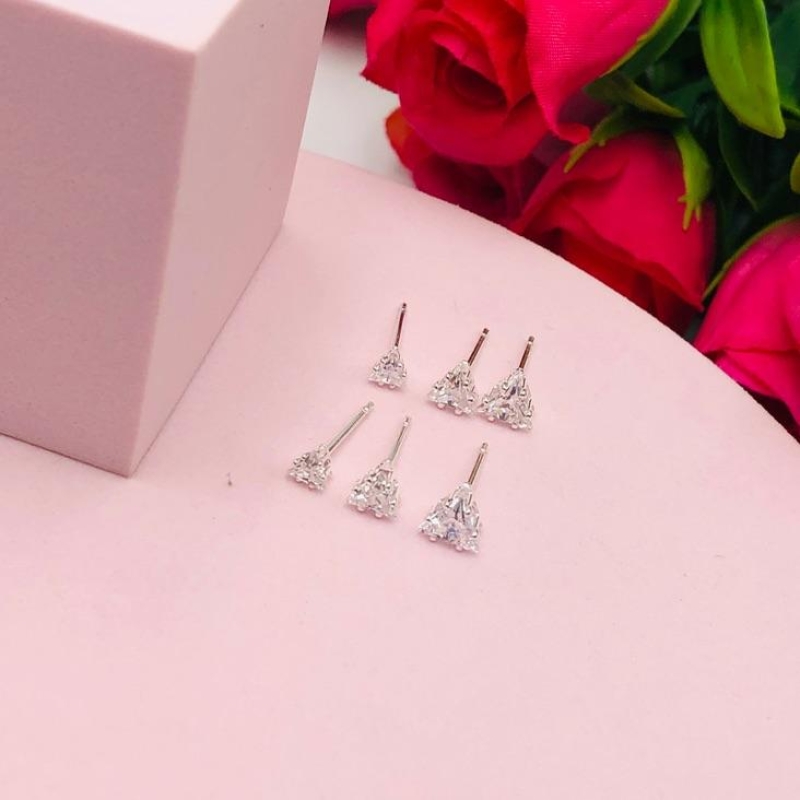 Brinco Trio Triângulo Cristal