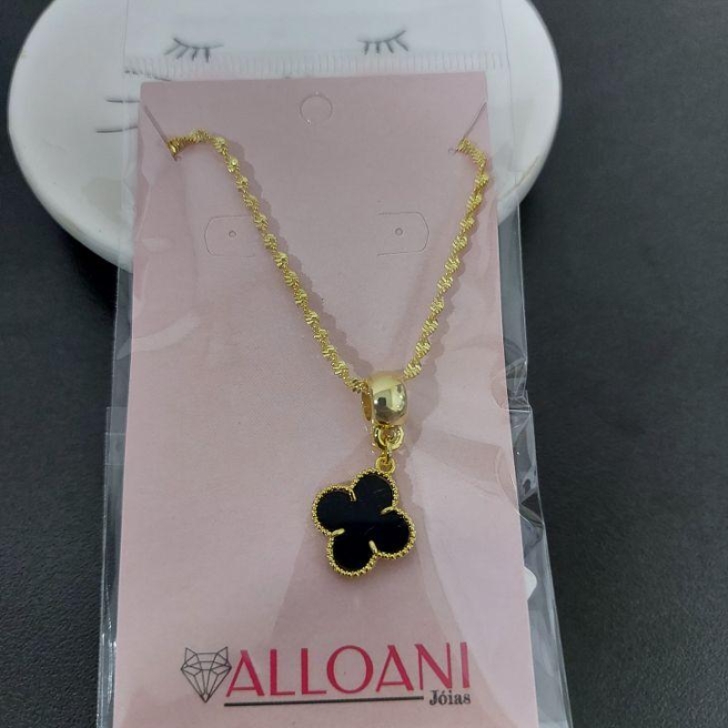 Chocker  Singapura com Trevo