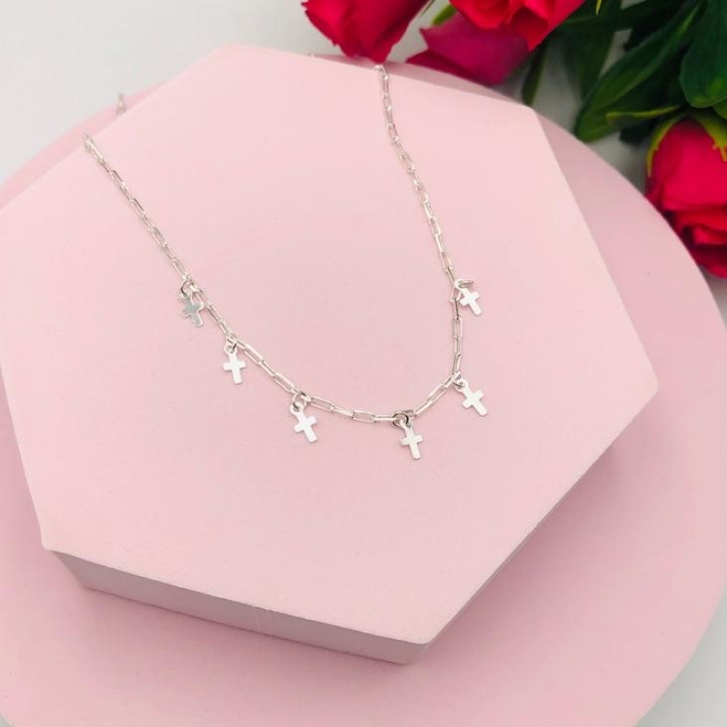 Colar Cartier com Pingentes de Cruz