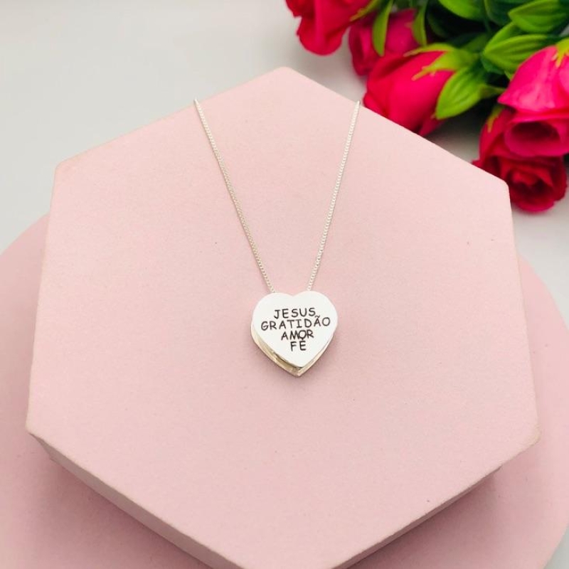 Colar Coração Jesus, Gratidão, Amor , Fé