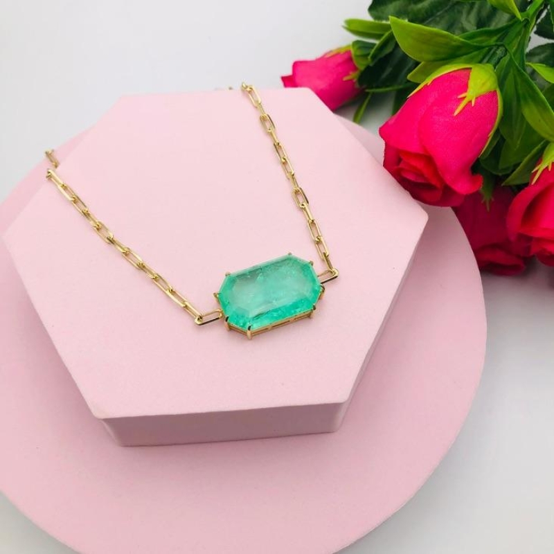 Colar Corrente Cartier com Pedra Natural Verde