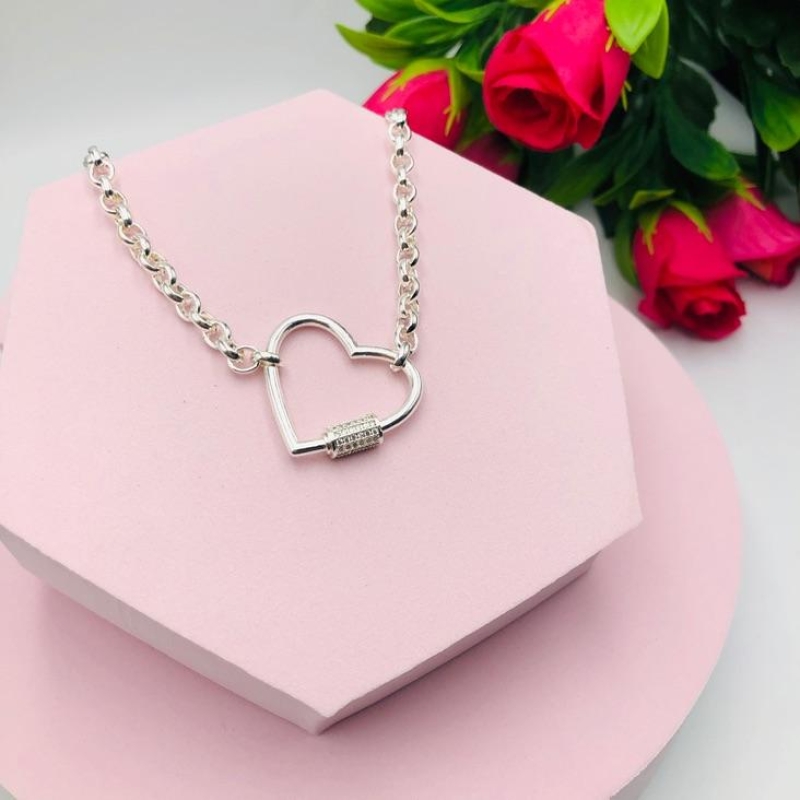 Colar corrente elo português com coração