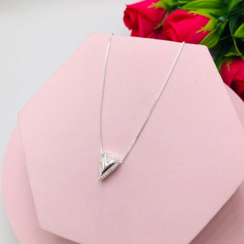 Colar Corrente Veneziana Coração Cravejado