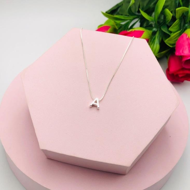 Colar Corrente Veneziana Letra A