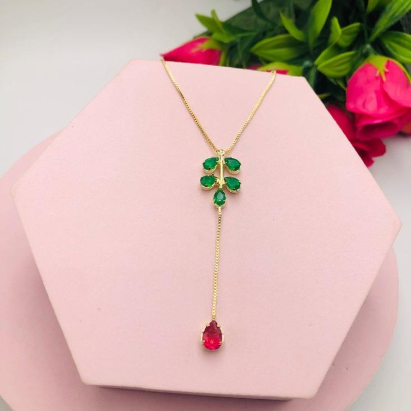 Colar Gravatinha Folha