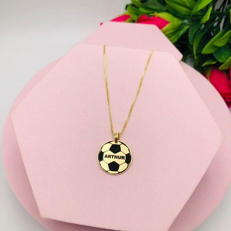 Colar Infantil com Pingente Futebol