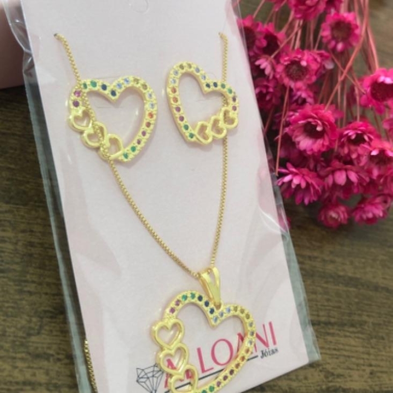 Conjunto Coração Cravejado com Zircônias Colorida