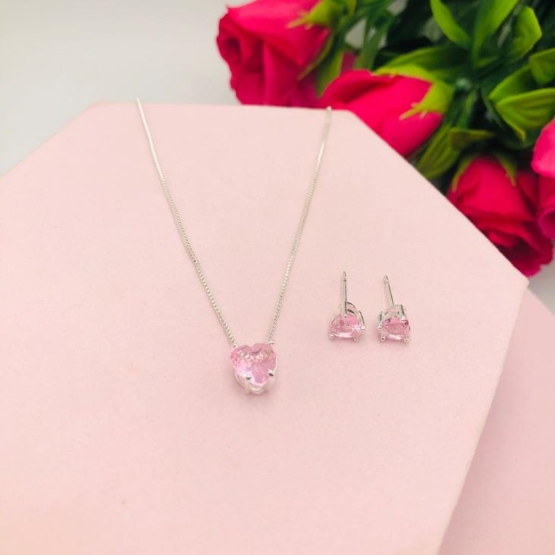 Conjunto Coração Rosa