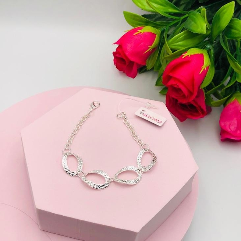 Pulseira com Elos em Círculos