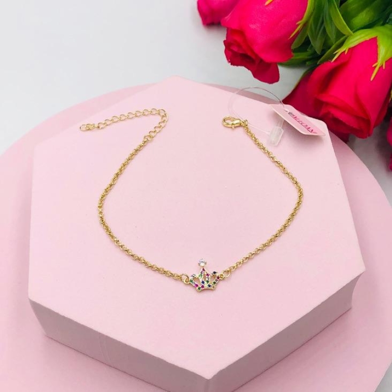 Pulseira elo português com pingente de coroa