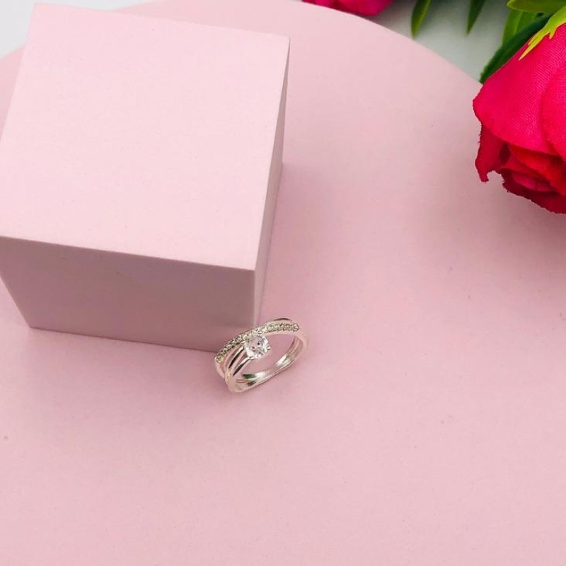 Anel Intercalado com Ponto de Luz N 16