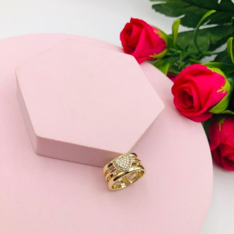 Anel Três Fitas Coração Cravejado N 20