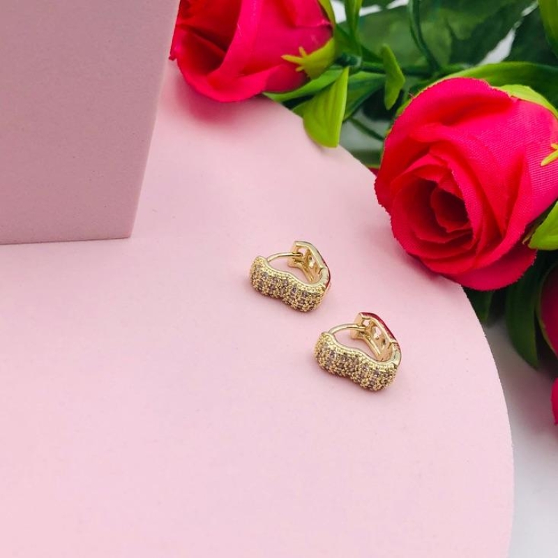 Brinco Argola Cravejado Coração