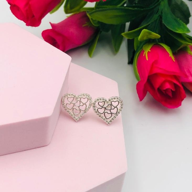 Brinco Coração Cravejado