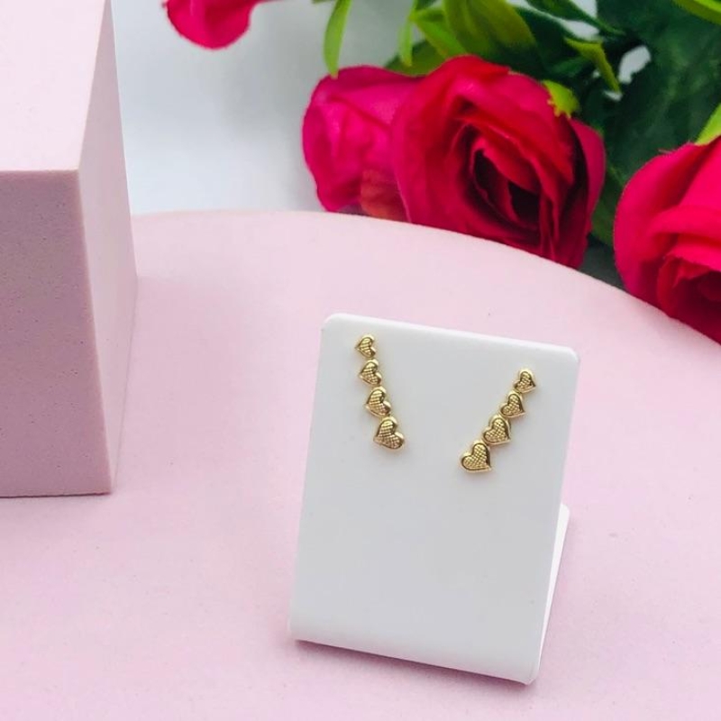 Brinco Ear Cuff De Corações Mini