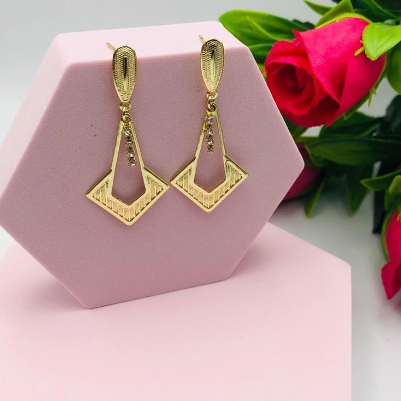 Brinco Pendurado