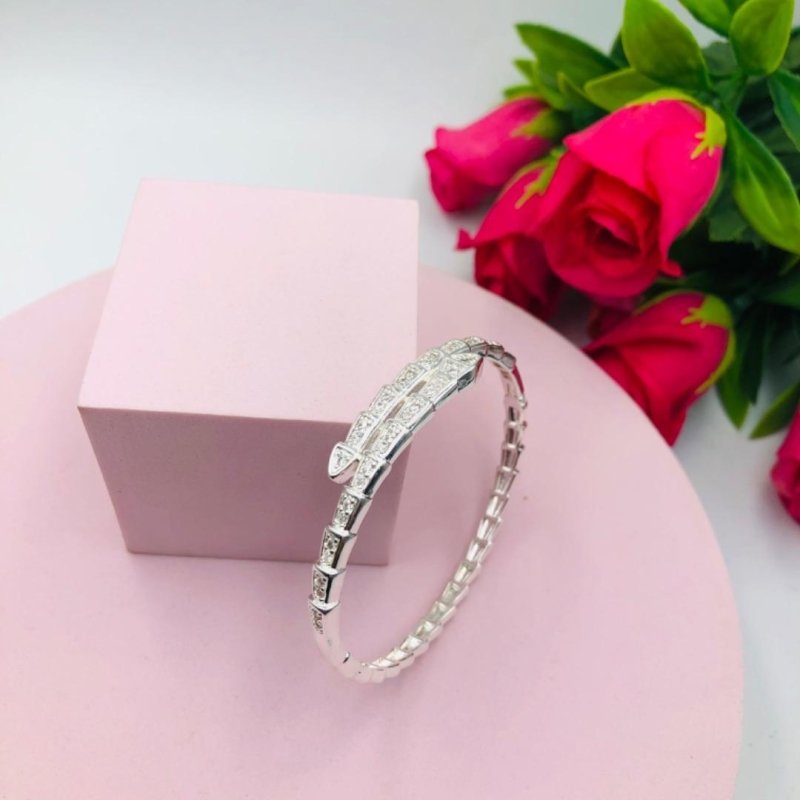 Bracelete Cobra Cravejado