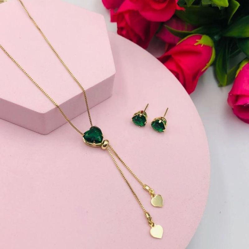 Conjunto Gravatinha Coração Verde