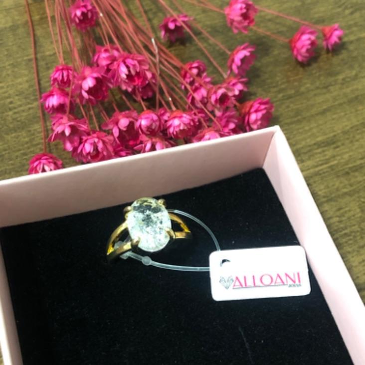 Anel com Pedra Branca