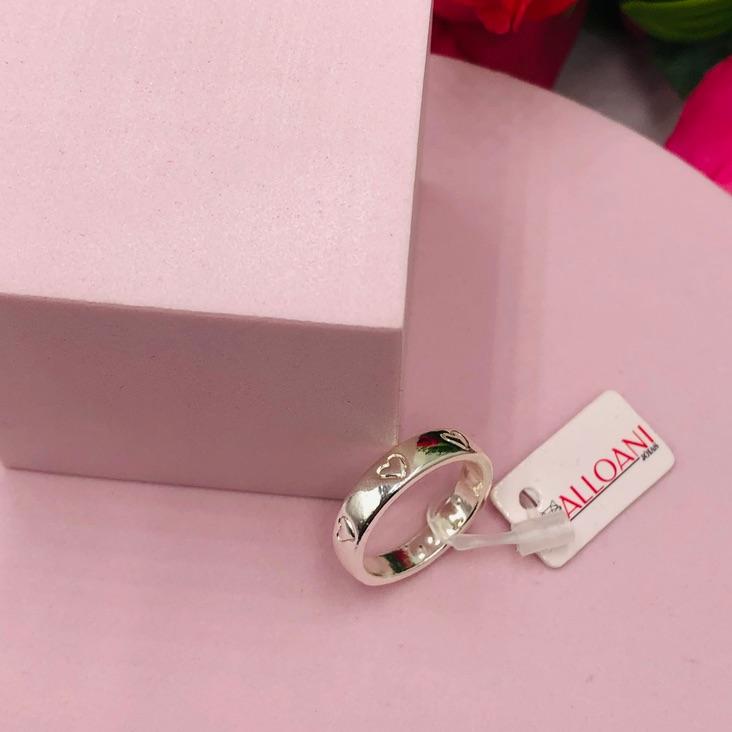 Anel Liso com Corações