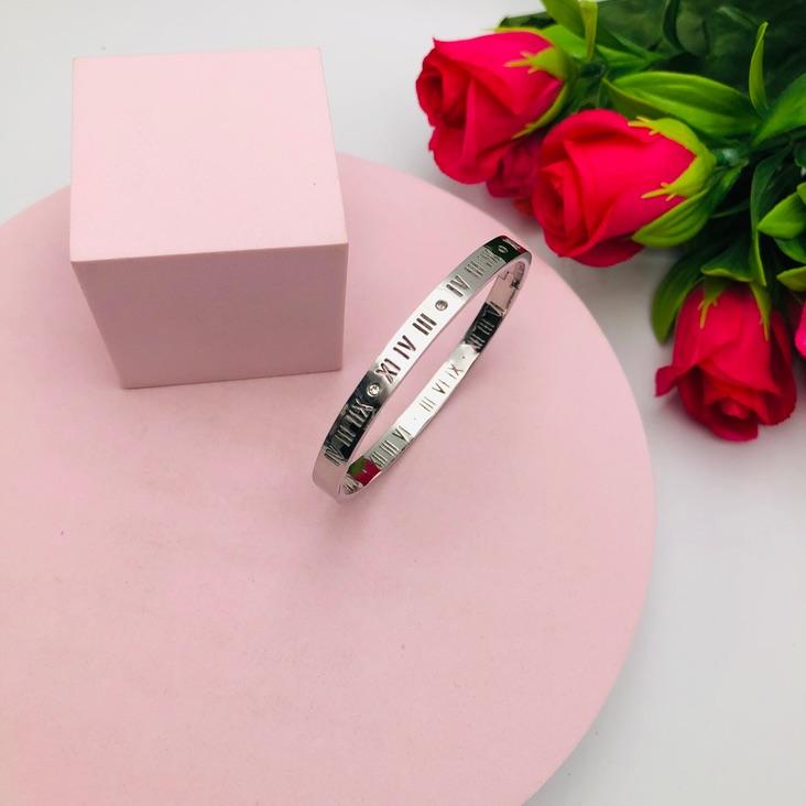 Bracelete Números Romanos