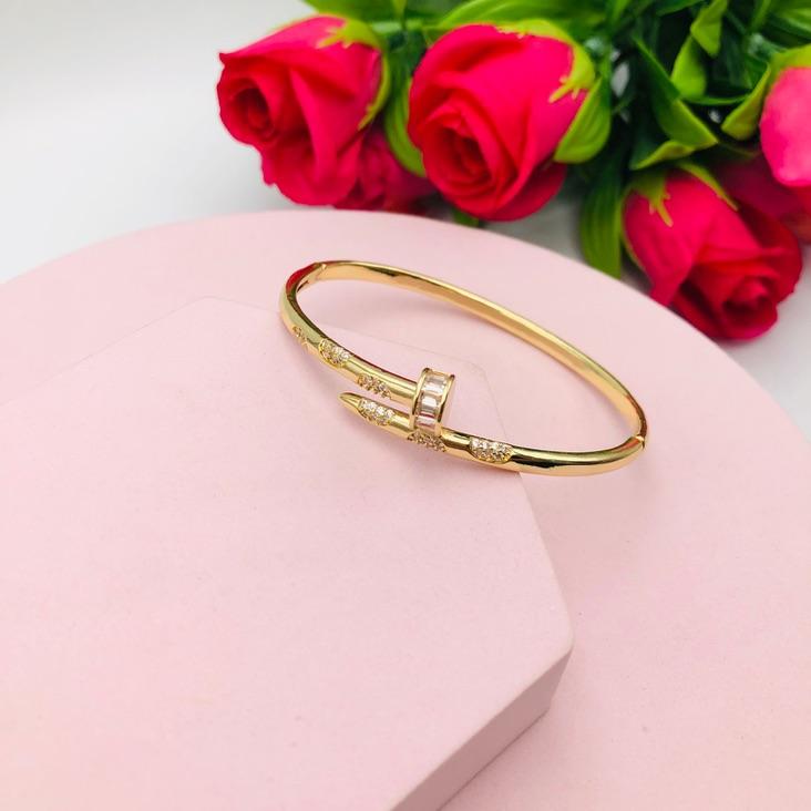 Bracelete Prego Cravejado