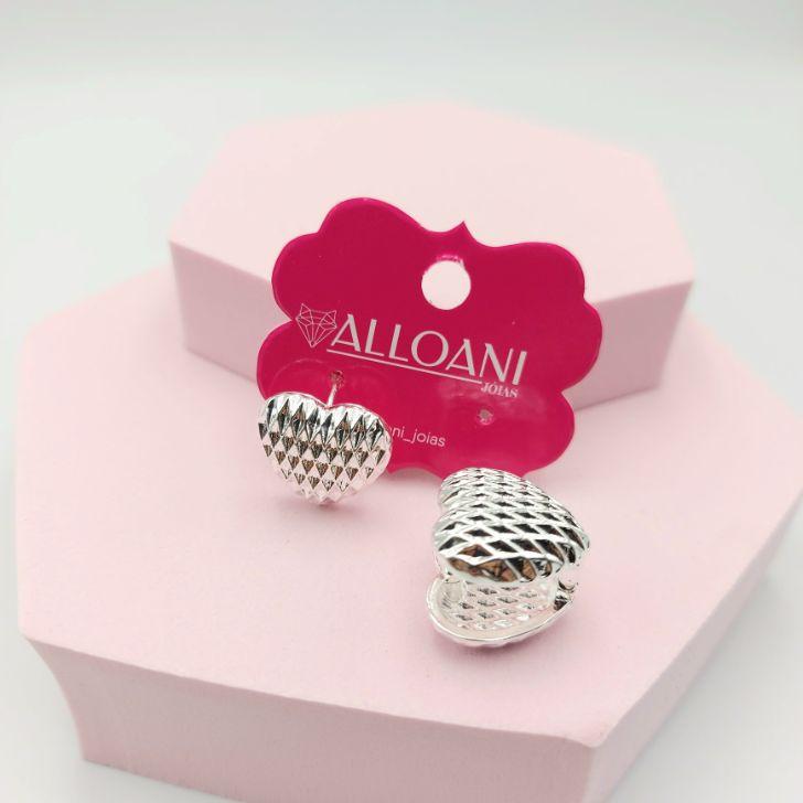 Brinco Argola Coração Com Detalhes