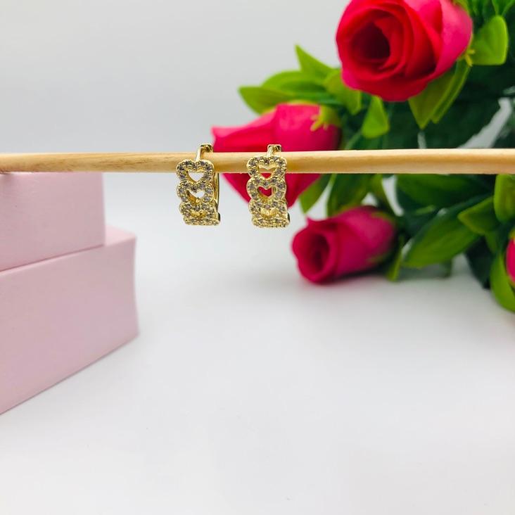 Brinco Argola Corações com Zirconias