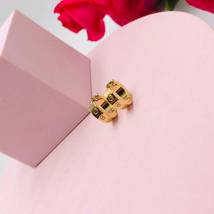 Brinco Argola Inspiração Cartier M