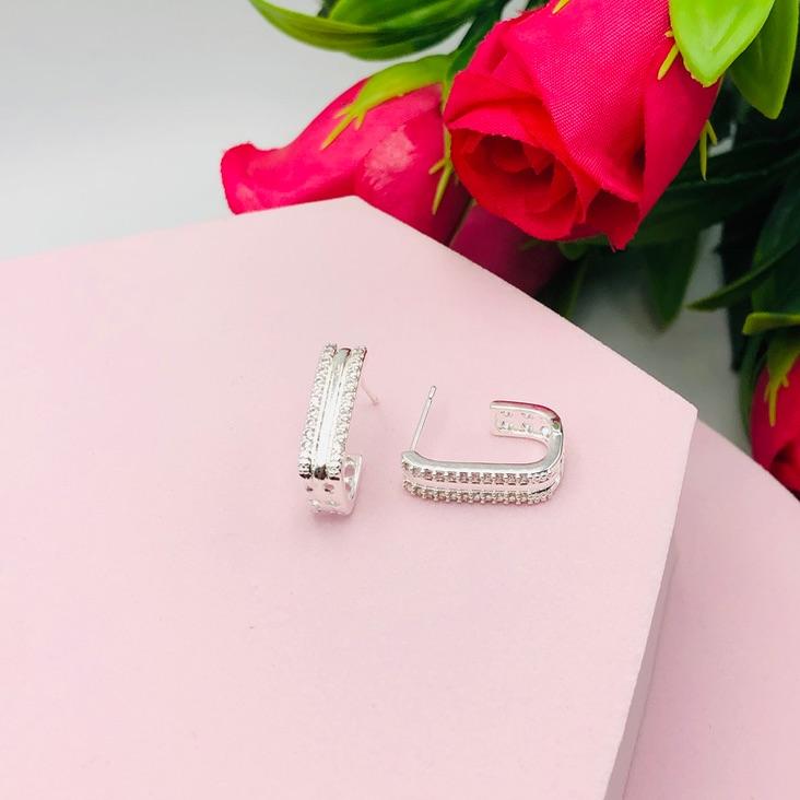 Brinco Argola Quadrada Cravejada