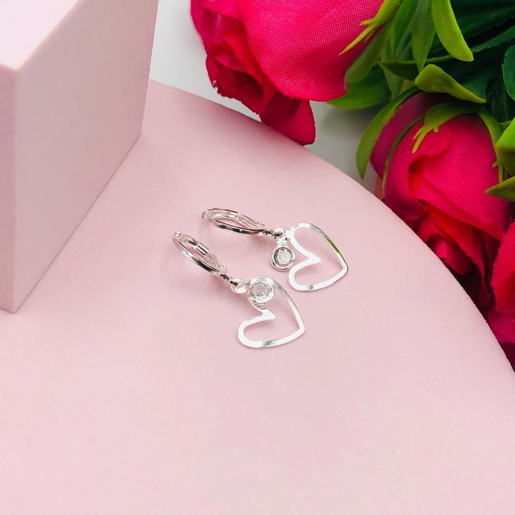 Brinco Argolinha com Coração e ponto de Luz