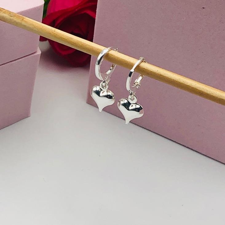 Brinco Argolinha com Pingente Coração