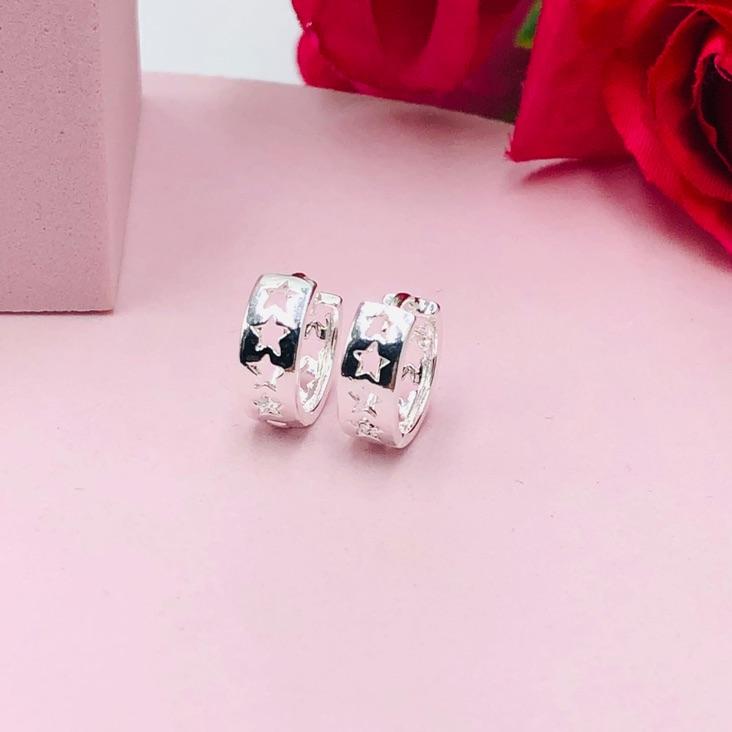 Brinco Argolinha Estrela