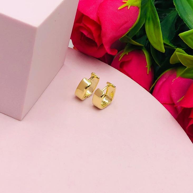 Brinco Argolinha Quadrada