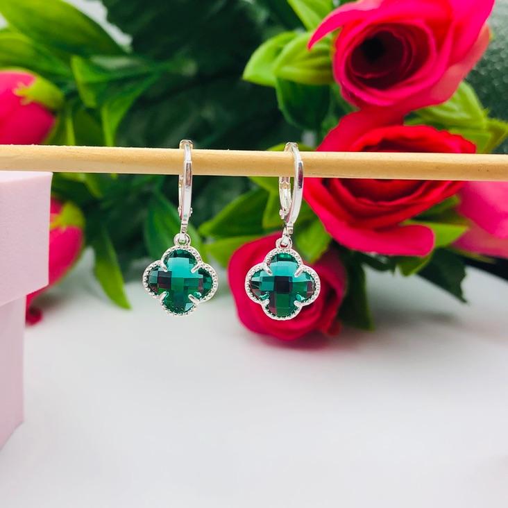 Brinco Argolinha Trevo Verde