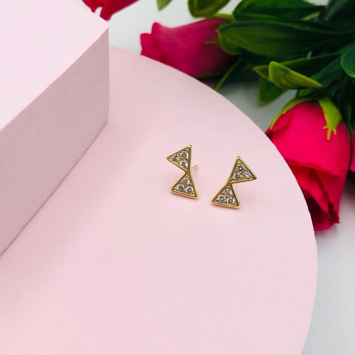 Brinco bandeira cravejada