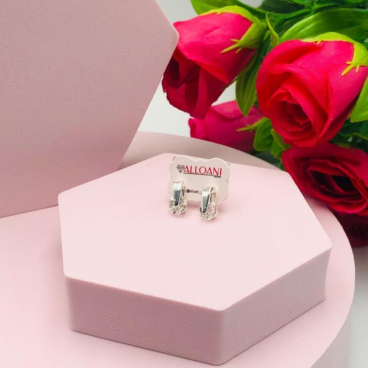 Brinco com Ponto de Luz