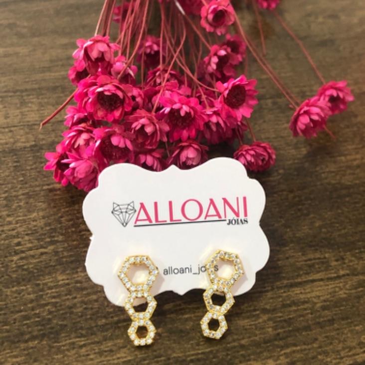 Brinco Comeia Cravejado