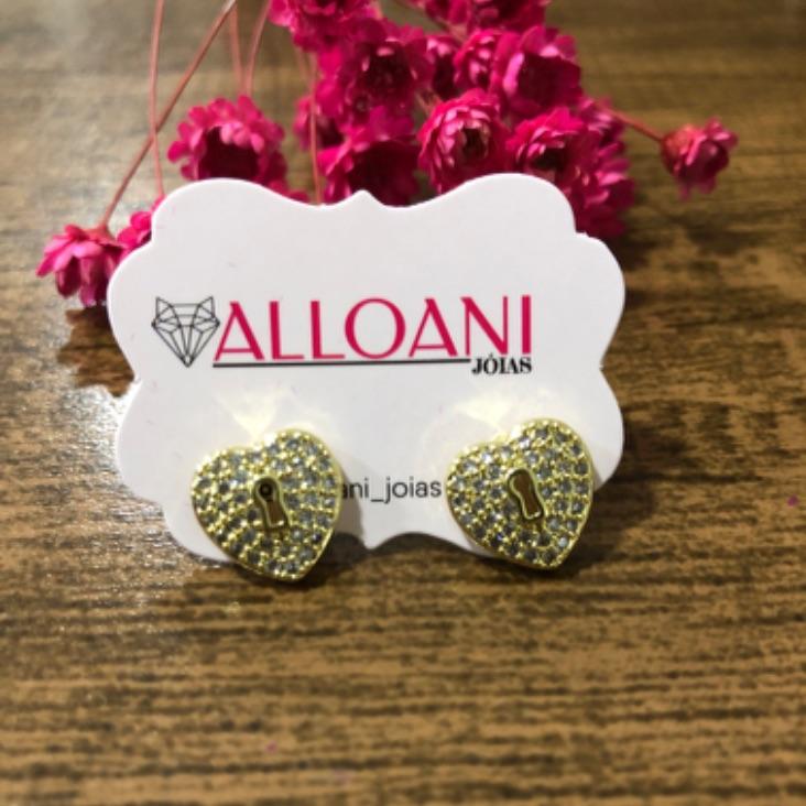 Brinco coração com cadeado