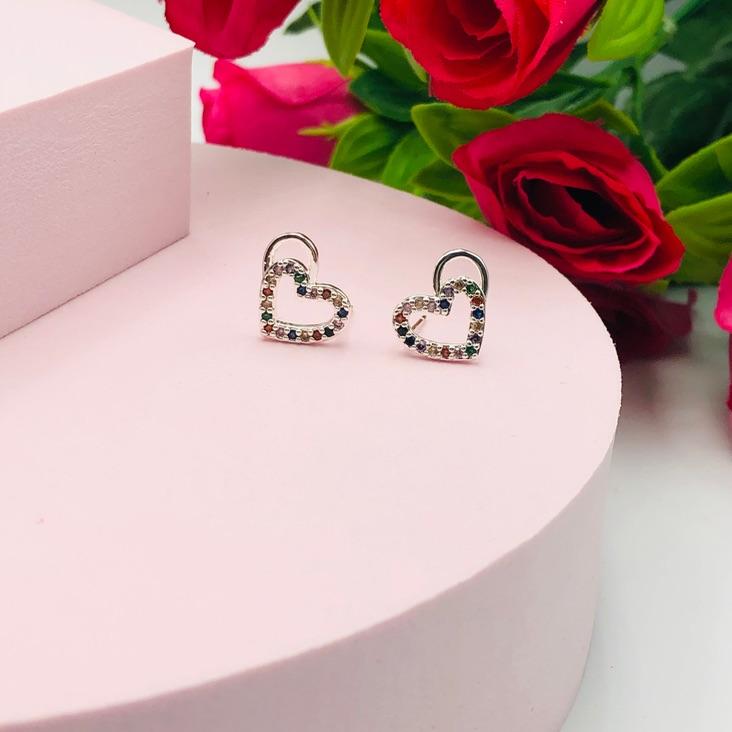 Brinco Coração Cravejado Colorido