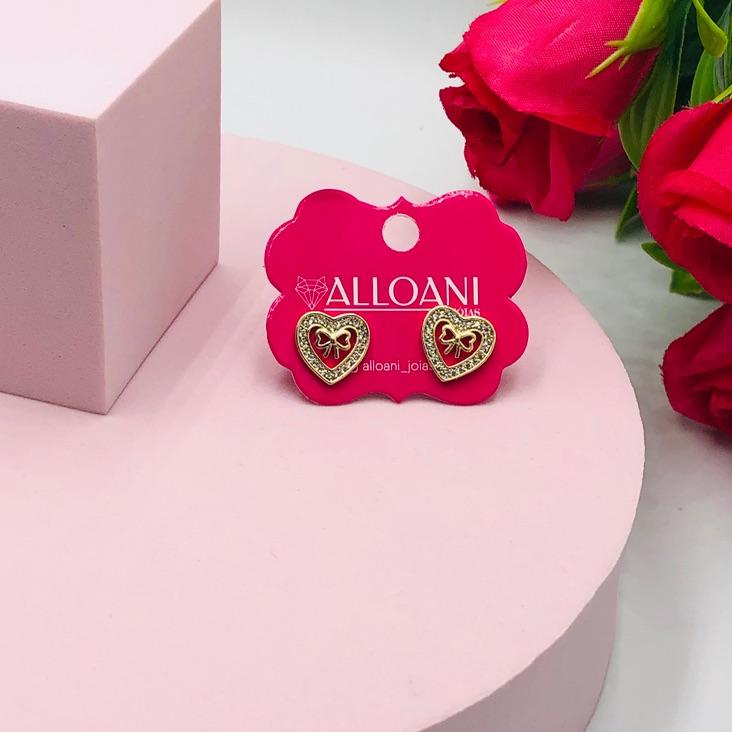 Brinco Coração Cravejado com Laço