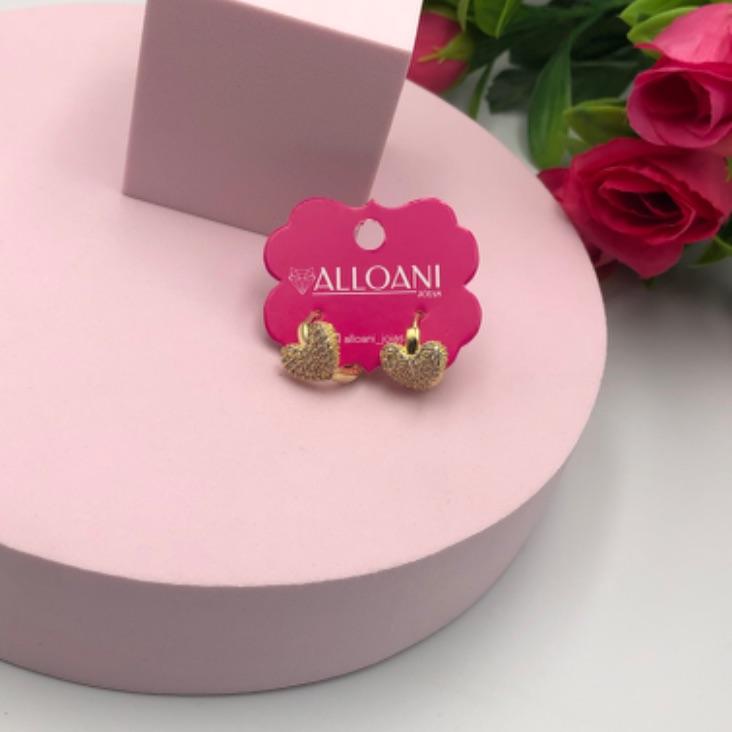 Brinco de Argola com Coração Cravejado