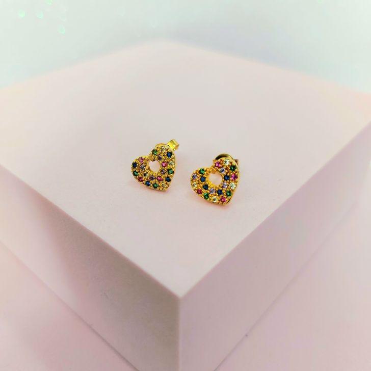 Brinco de Coração Com Zirconias Coloridas